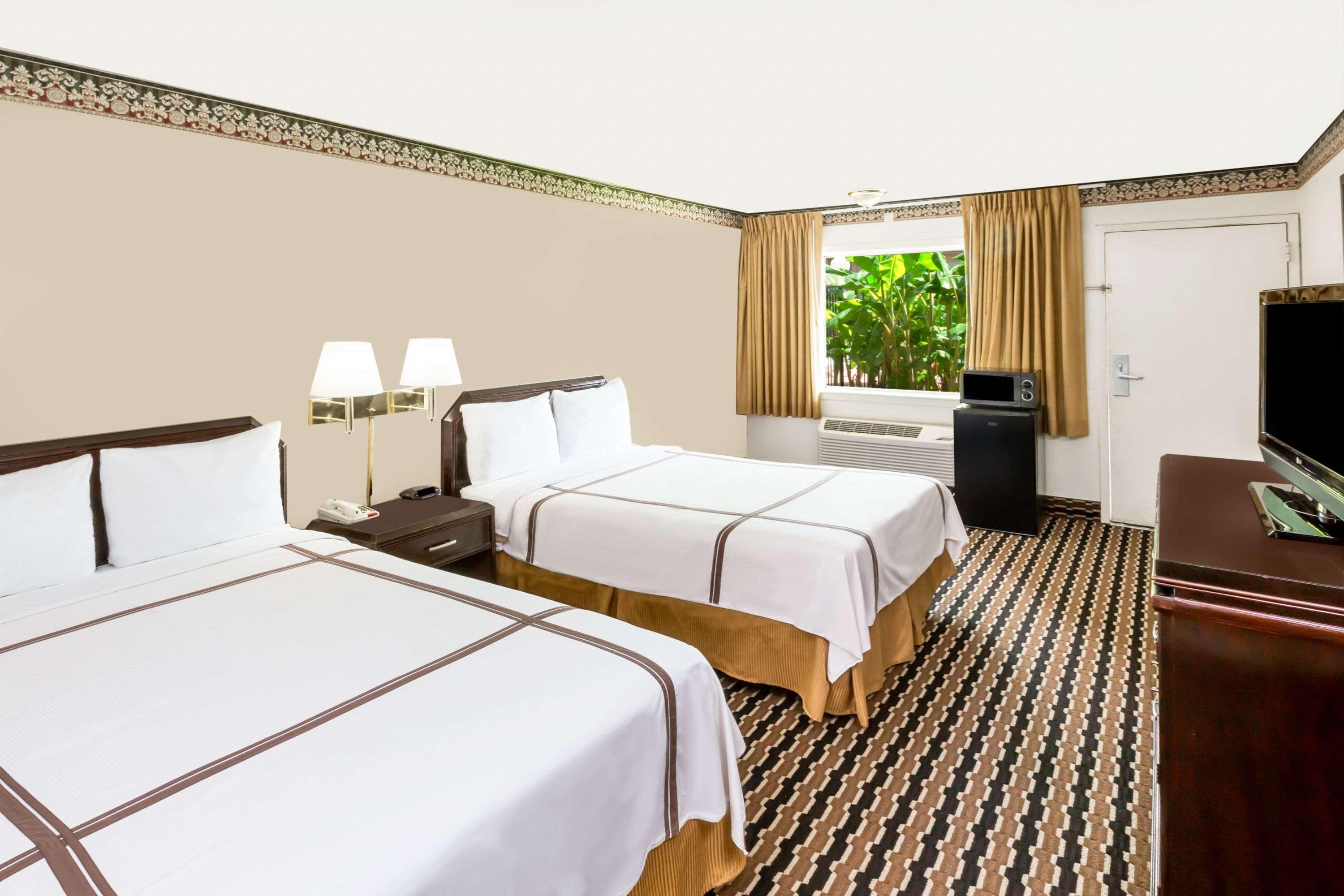 Travelodge By Wyndham Shreveport La Εξωτερικό φωτογραφία