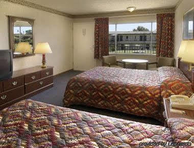 Travelodge By Wyndham Shreveport La Εξωτερικό φωτογραφία